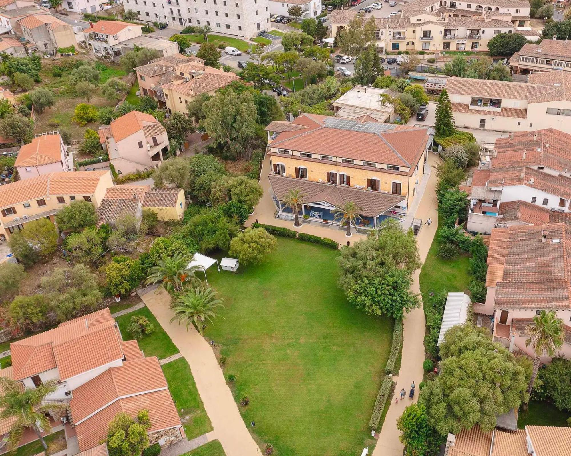Zeta Club San Teodoro Le Rose Hotel Kültér fotó