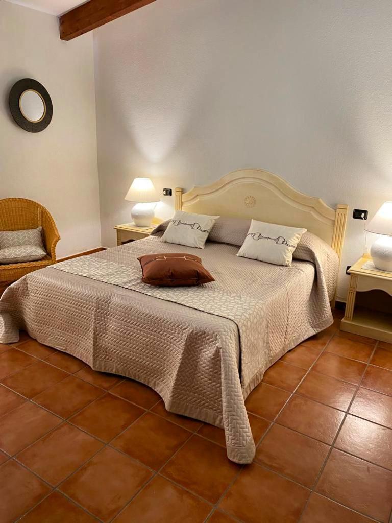 Zeta Club San Teodoro Le Rose Hotel Kültér fotó